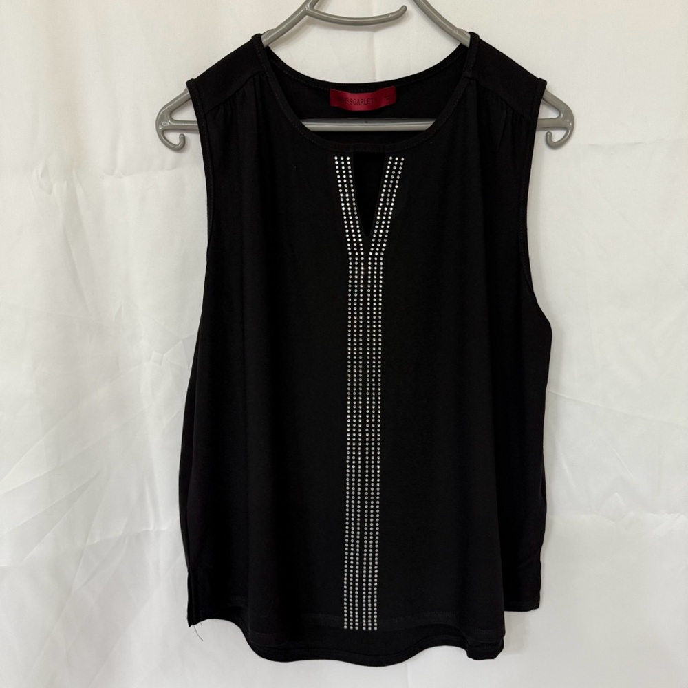 Love Scarlett NWT‎ Black Vneck Rhinestone Sparkly Tank Size Large!
